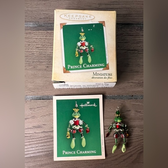Hallmark Keepsake Christmas Miniature Ornament 2004 “Prince Charming” - Picture 7 of 8